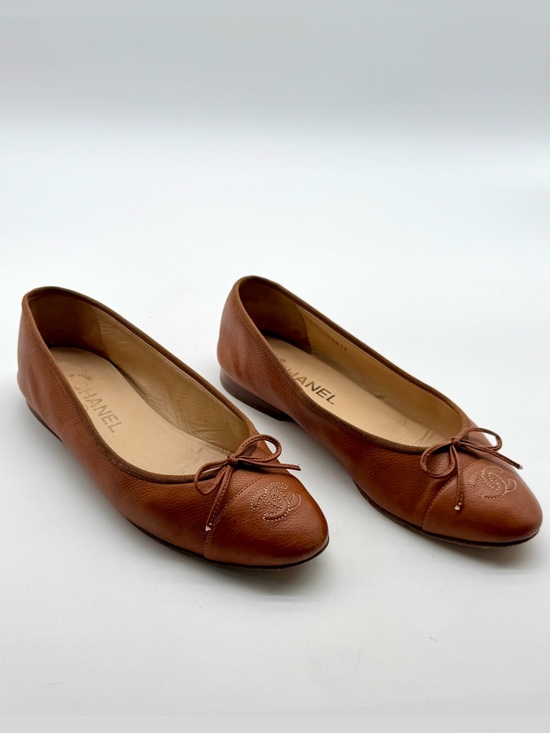 CHANEL Shoes - Chanel CC Cap Toe Caviar Leather
Bow Ballet Flats Brown EU 39 US 8.5